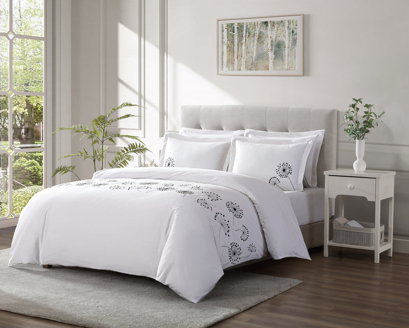 Classique Embroidered Dandelion