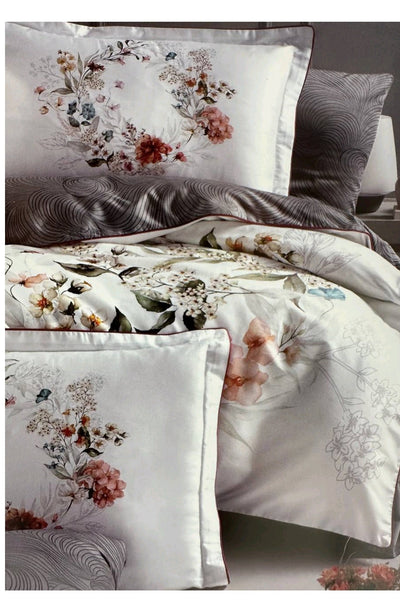 Delcina Floral